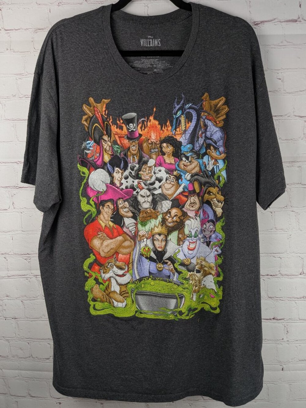 Disney Villains Character Collage Graphic Tee 2XL